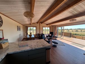 Photo 1- click for photo gallery